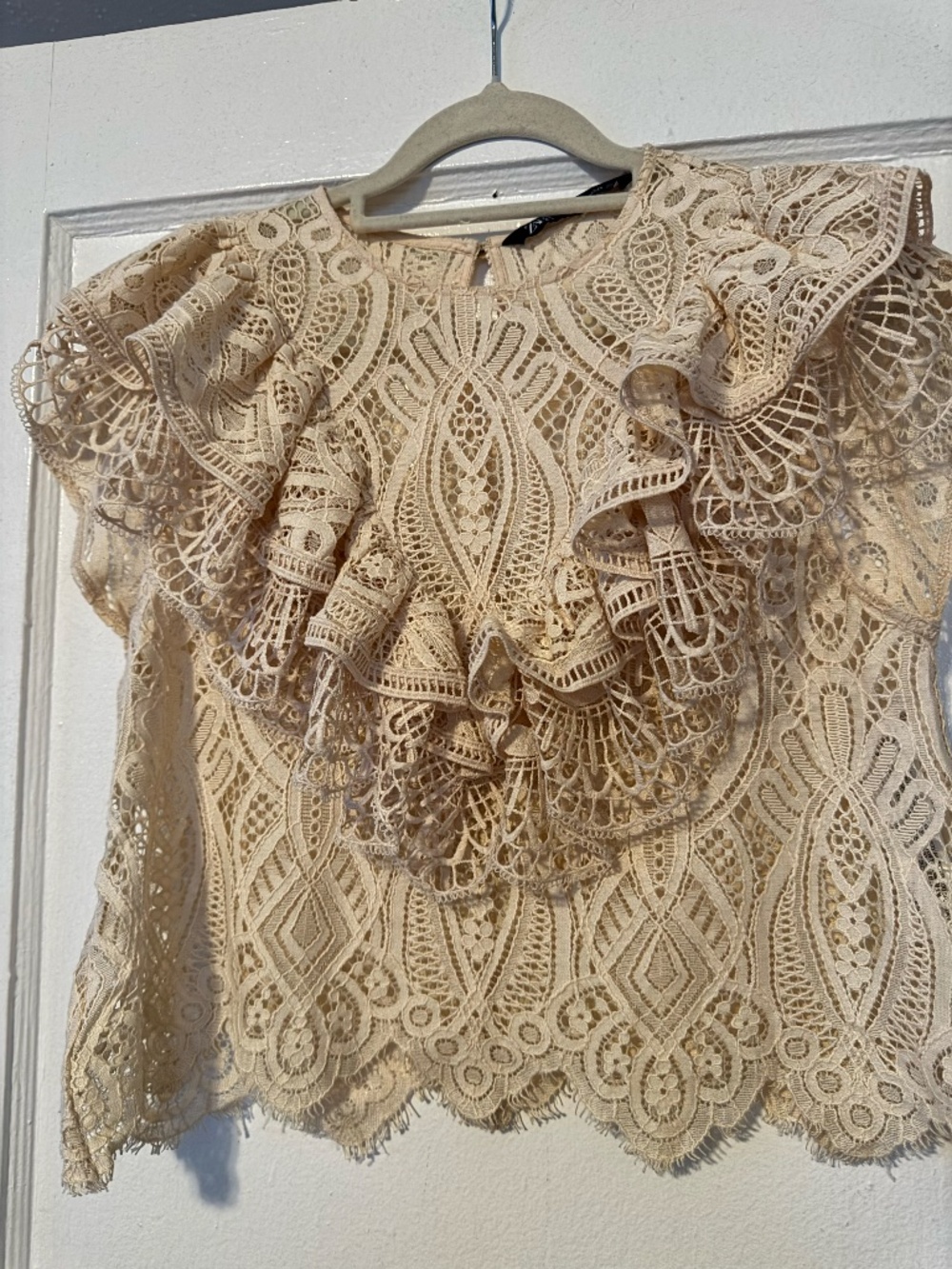 Zara Beige Lace Layered Top - Picture 2 of 6
